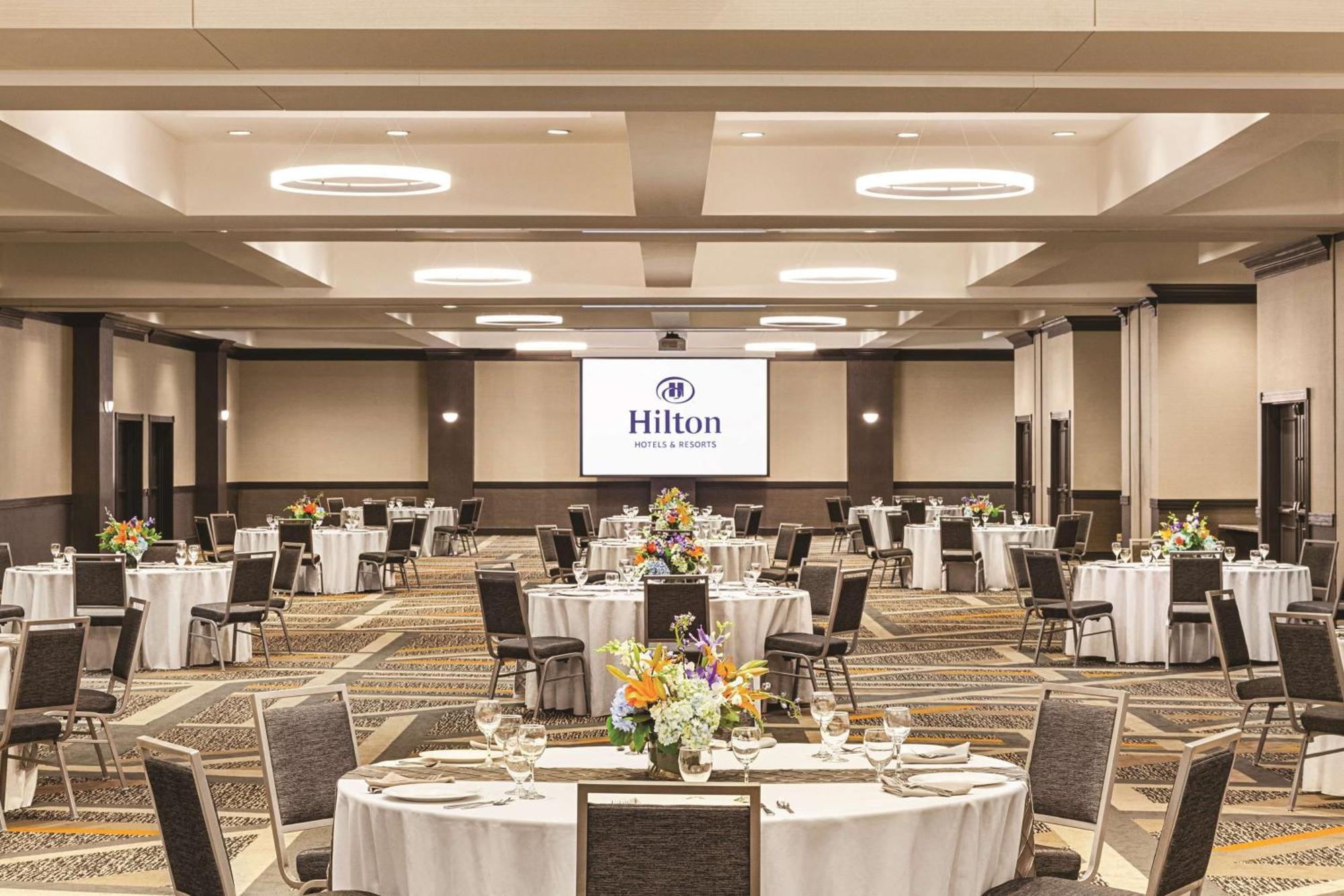 Hilton Knoxville Airport Алкоа Екстериор снимка