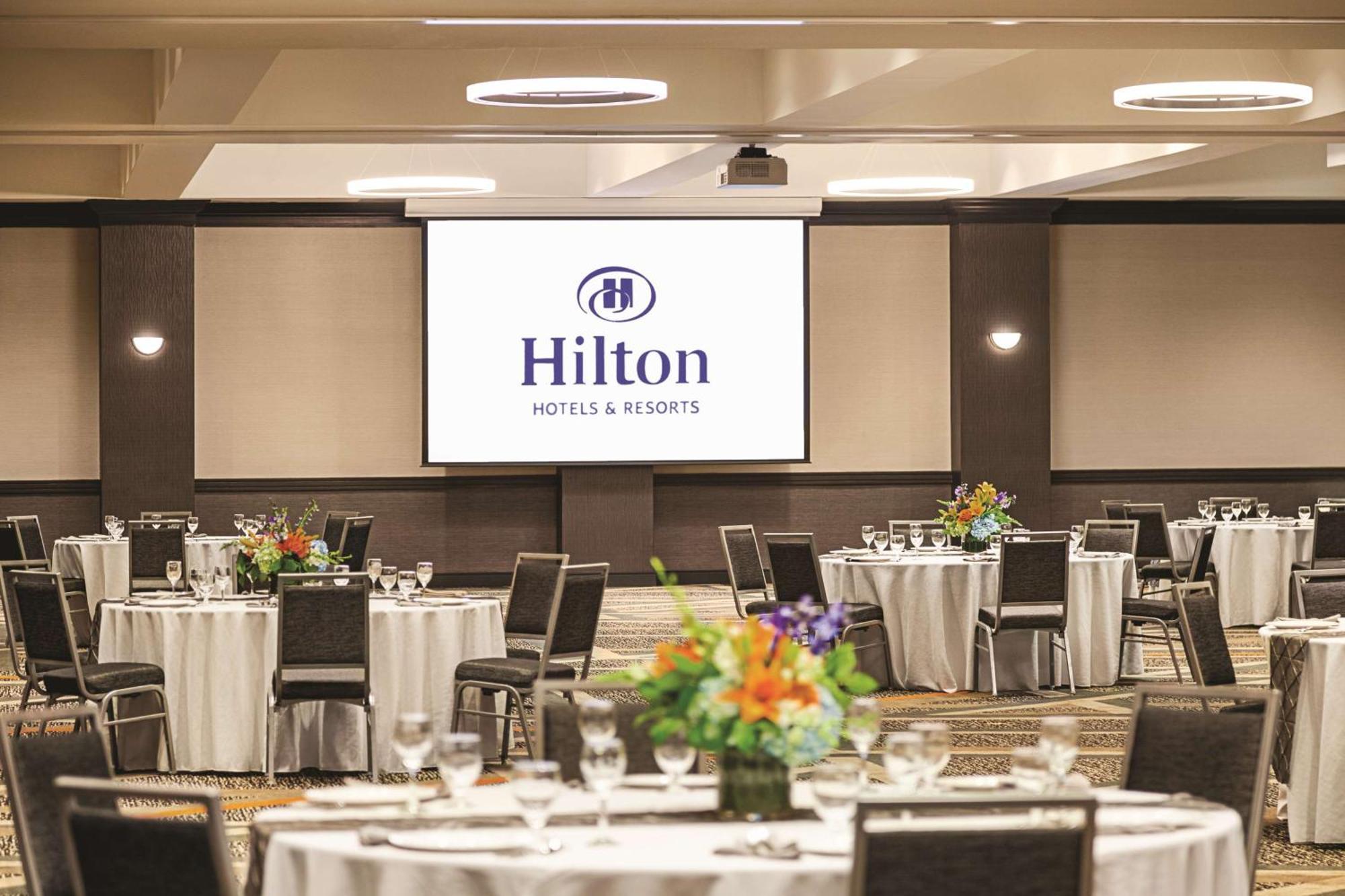 Hilton Knoxville Airport Алкоа Екстериор снимка
